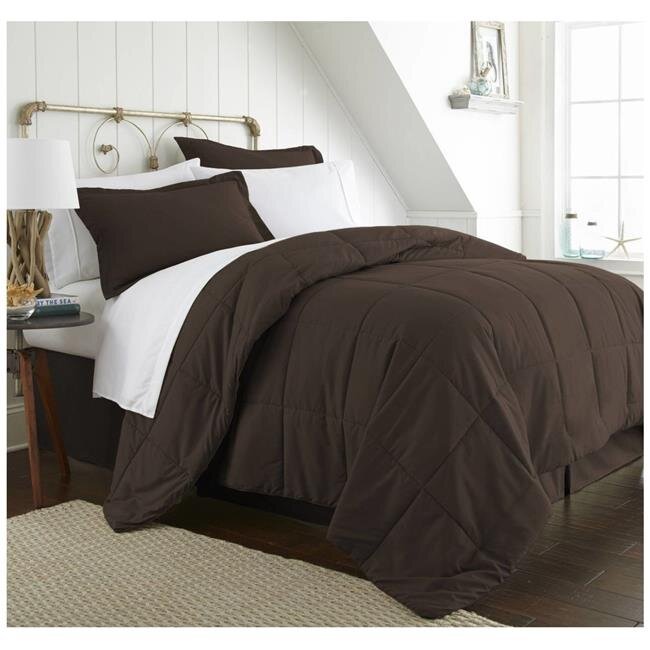 DDI 2185682 Soft Essentials Premium Pleated Bed Skirt Dust Ruffle - Burgundy - Full Case of 12